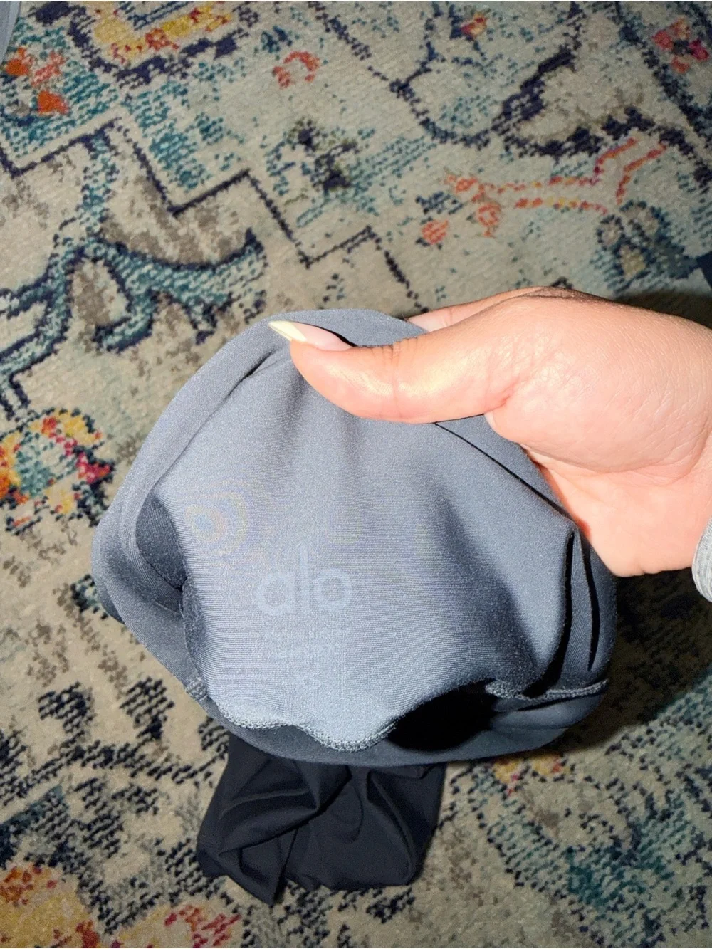 alo yoga leggings
